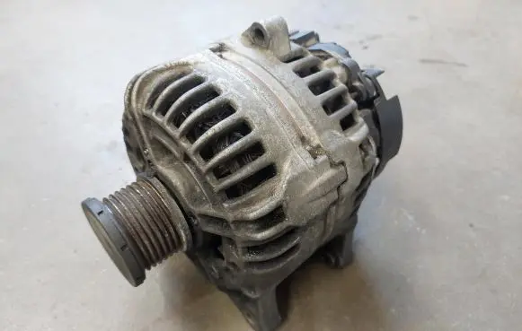 Renault Espace IV Generator/alternator 8200229907 0124525047