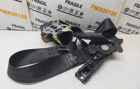 Volkswagen Touran I Engine mount bracket 48898088 1t0857805b