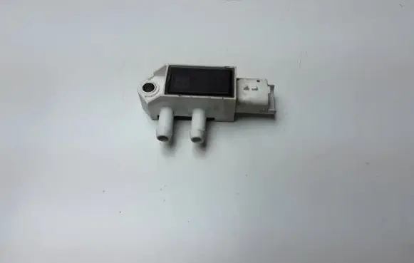 Nissan Note (E12) Exhaust gas pressure sensor 227701177R