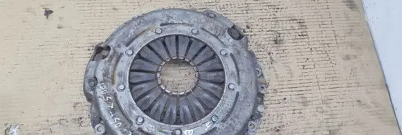 Renault Trafic II (X83) Pressure plate 8200828479