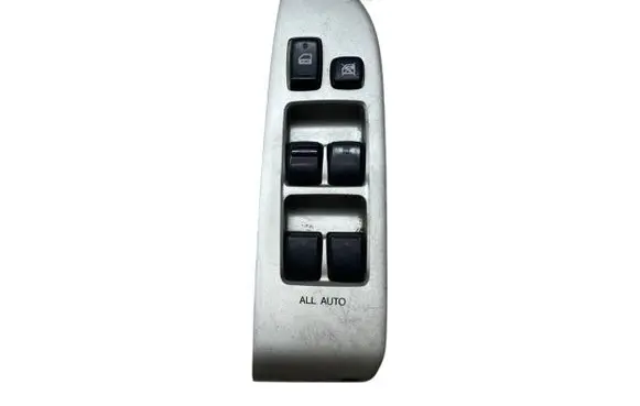 Lexus RX 330 - 350 - 400H Electric window control switch 8404048080