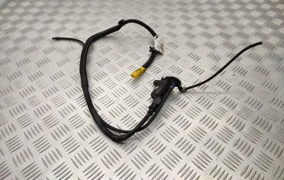 Peugeot Traveller Windscreen/windshield washer pump 9811794780