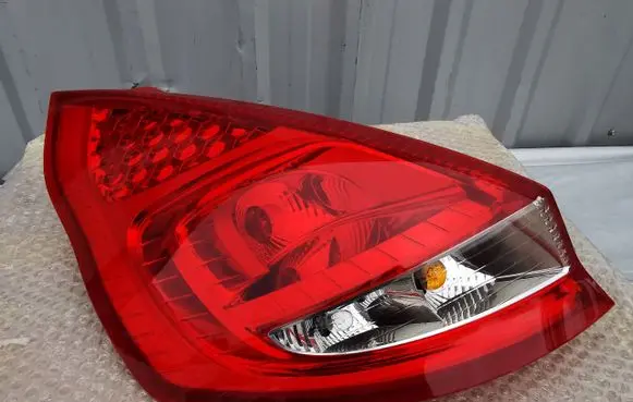 Ford Fiesta Rear/tail lights 13405