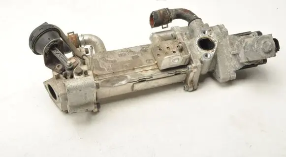 Hyundai i40 EGR valve 284102A850