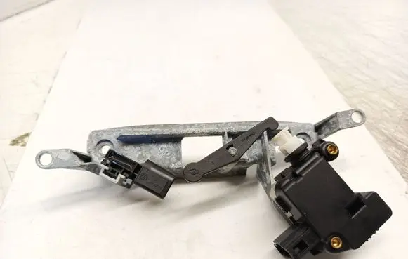 Volkswagen Polo Loading door exterior handle 6Q6827601