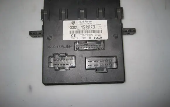 Audi Q7 4L Comfort/convenience module 4F0907279