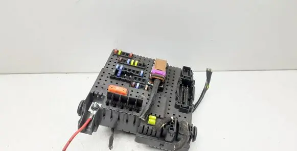 Volvo XC90 Fuse module 31314469