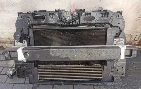 Fiat 500L Radiator support slam panel