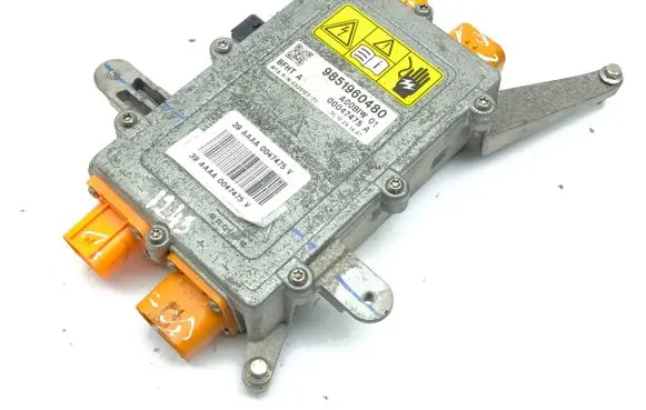Jeep Avenger Voltage converter inverter 9851960480 0300123 00047475A