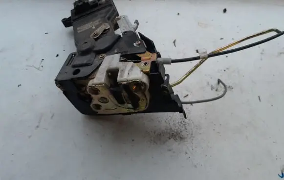 Mazda 6 Front door lock A92SPL