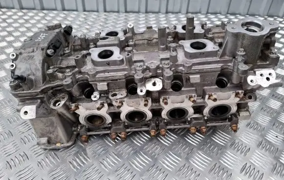 Engine head