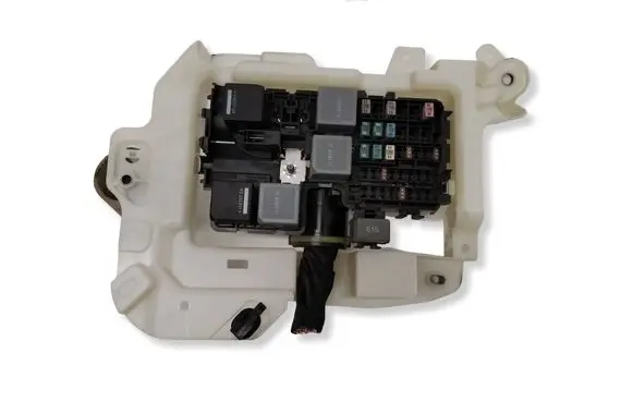 Volvo S90, V90 Fuse module 31384034