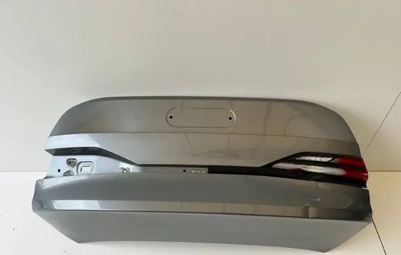 BMW 2 F44 Tailgate/trunk/boot lid