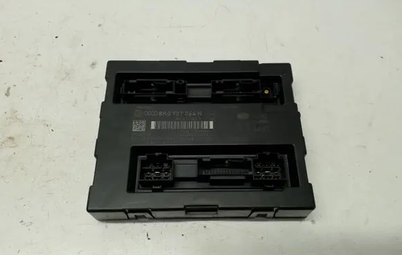 Audi A4 S4 B8 8K Comfort/convenience module 8K0907064N