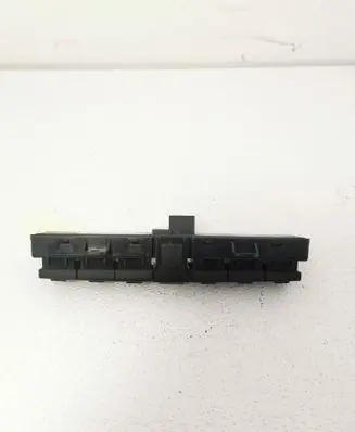 Jeep Cherokee A set of switches P04602994AA 033803201 41581A