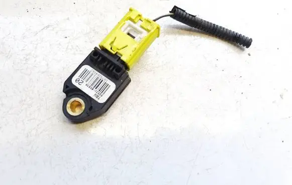 Toyota Avensis T270 Airbag deployment crash/impact sensor 8983105030 89831-05030