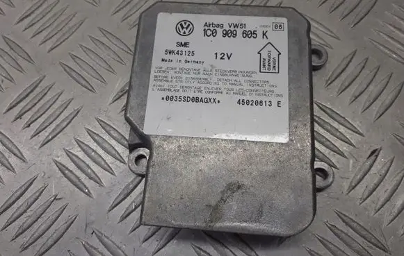 Skoda Fabia Mk1 (6Y) Airbag control unit/module 1C0909605K