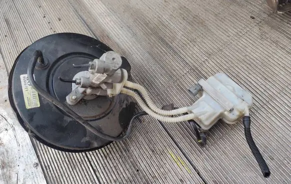 Opel Meriva A Brake booster 13159858 0204051086 4100511