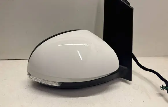 Volkswagen Sharan Front door electric wing mirror