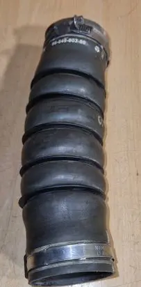 Intercooler hose/pipe