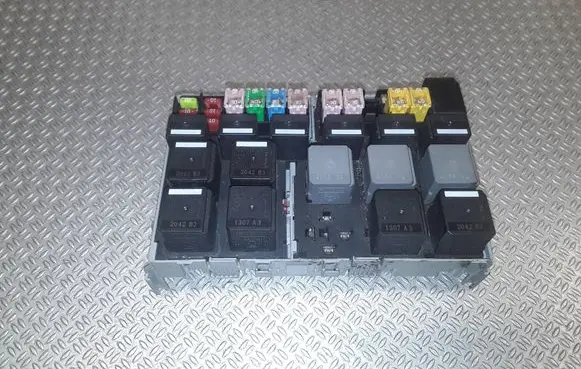 Ford Transit Fuse module 