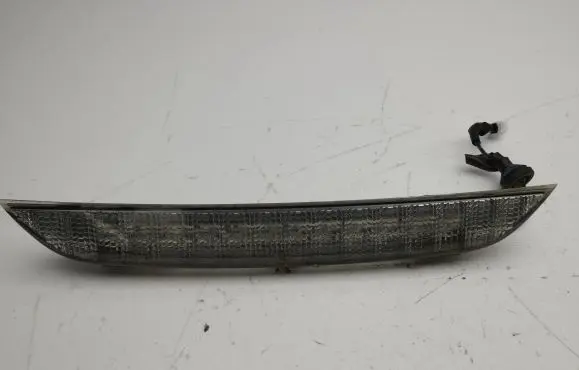 Citroen C-Crosser Third/center stoplight P5631