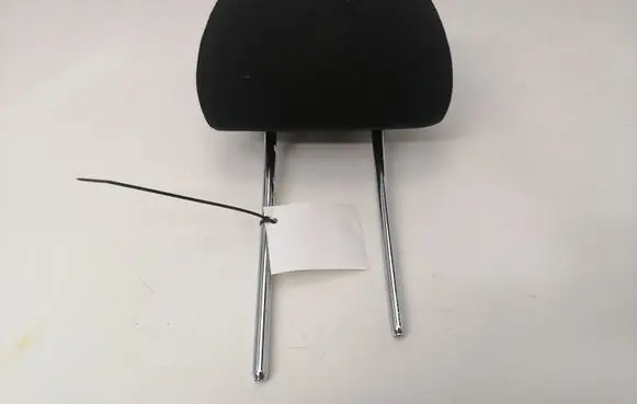 Mercedes-Benz C W204 Rear seat headrest 