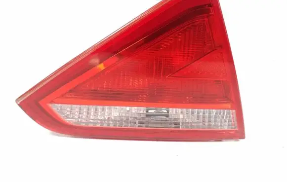 Audi A5 8T 8F Tailgate rear/tail lights 8T0945093