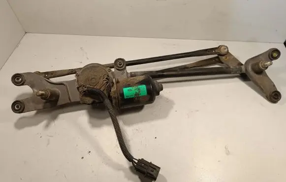 KIA Sorento Front wiper linkage and motor 589103E310 035247430