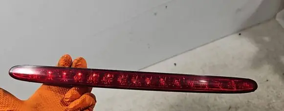 Mercedes-Benz CLK A209 C209 Third/center stoplight A2098201056 E11945