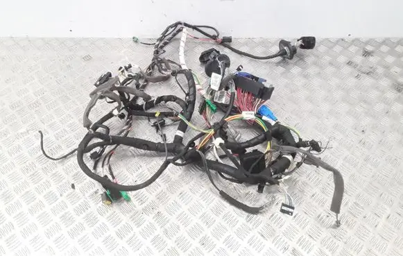 Renault Megane III Engine installation wiring loom 240182175R