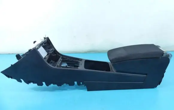 Volkswagen PASSAT B7 Armrest 3C0863319AQ IMPRK1330723