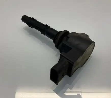 High voltage ignition coil