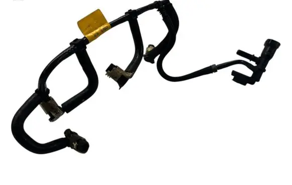 Nissan Pulsar Fuel return line/hose 166714557R