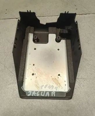 Jaguar XF X250 Steering wheel column trim