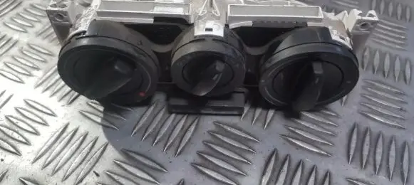 Volkswagen Golf IV Climate control unit 1J0819045F