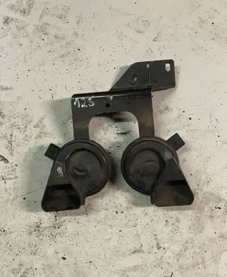 Audi A6 S6 C6 4F Horn signal 4F0951229 6033FB1528