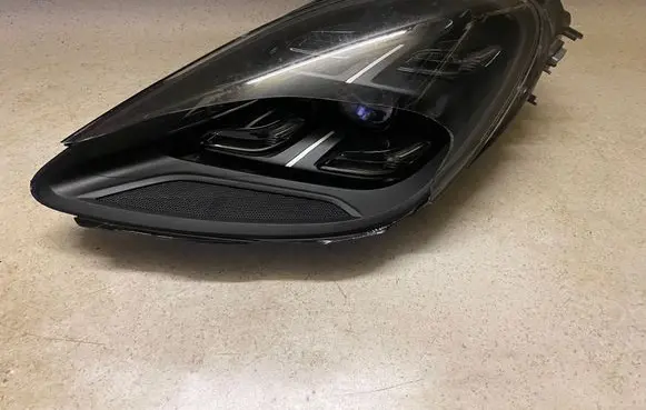 Headlight/headlamp