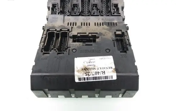 Renault Scenic I Central body control module S103600301A 7703297786J