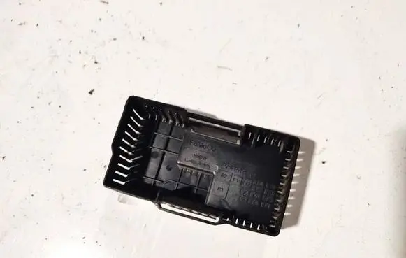 Ford Galaxy Fuse box cover 6G9T14C507