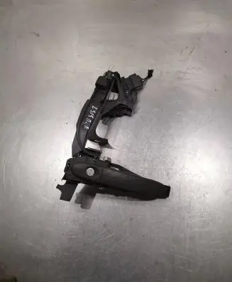 Ford S-MAX Front door lock 6M2AR21813EB A048317 6m21u219a65
