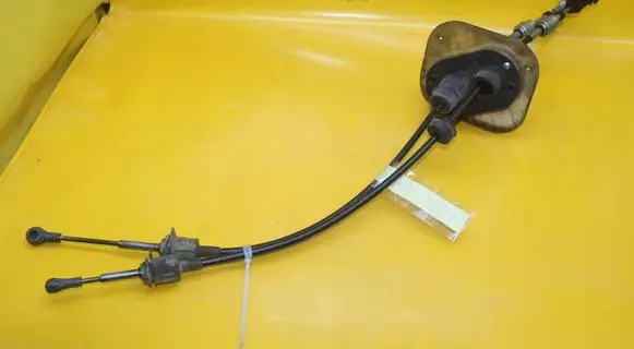 Citroen Jumper Gear shift cable linkage 55183995