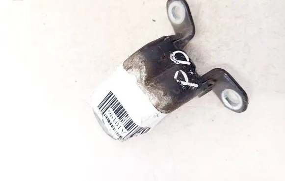 Nissan Note (E11) Front door upper hinge 