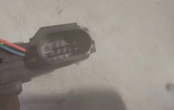 Audi A6 S6 C5 4B Front door lock 4B1837015B