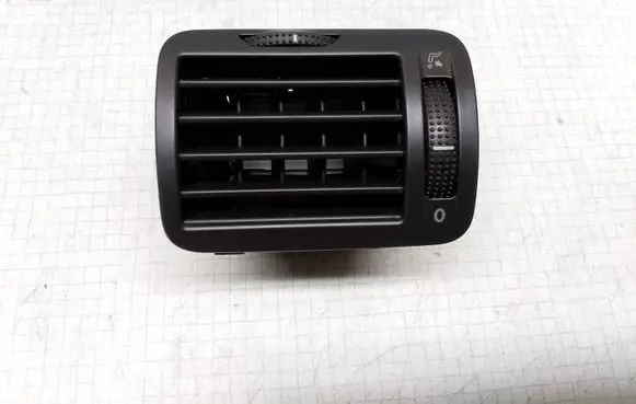 Volkswagen PASSAT B5.5 Dashboard side air vent grill/cover trim 3B0819704D