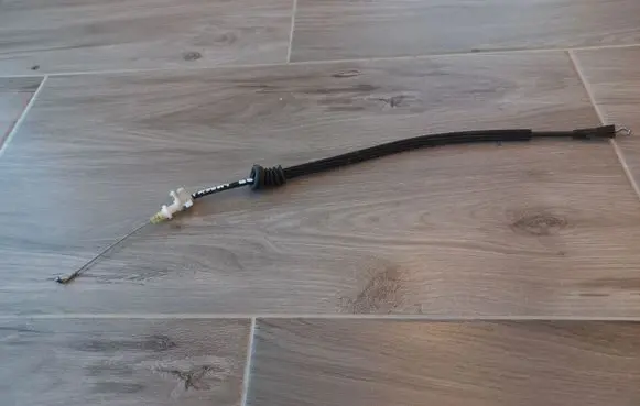 Front door cable line