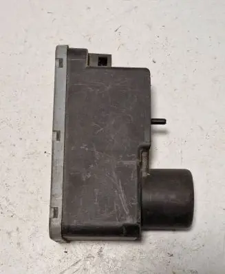 Volkswagen Golf III Vacuum pump 1H0962257