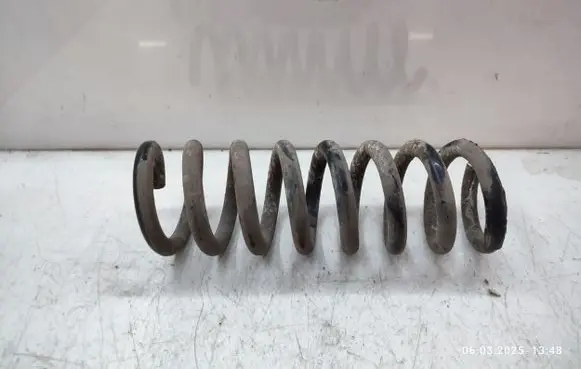 Mercedes-Benz C W204 Rear coil spring