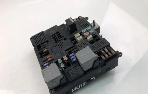 Volvo S90, V90 Fuse box set 31473771
