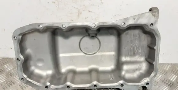Oil sump